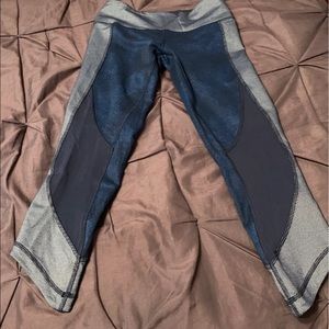 Lululemon Athletica align crop 21”